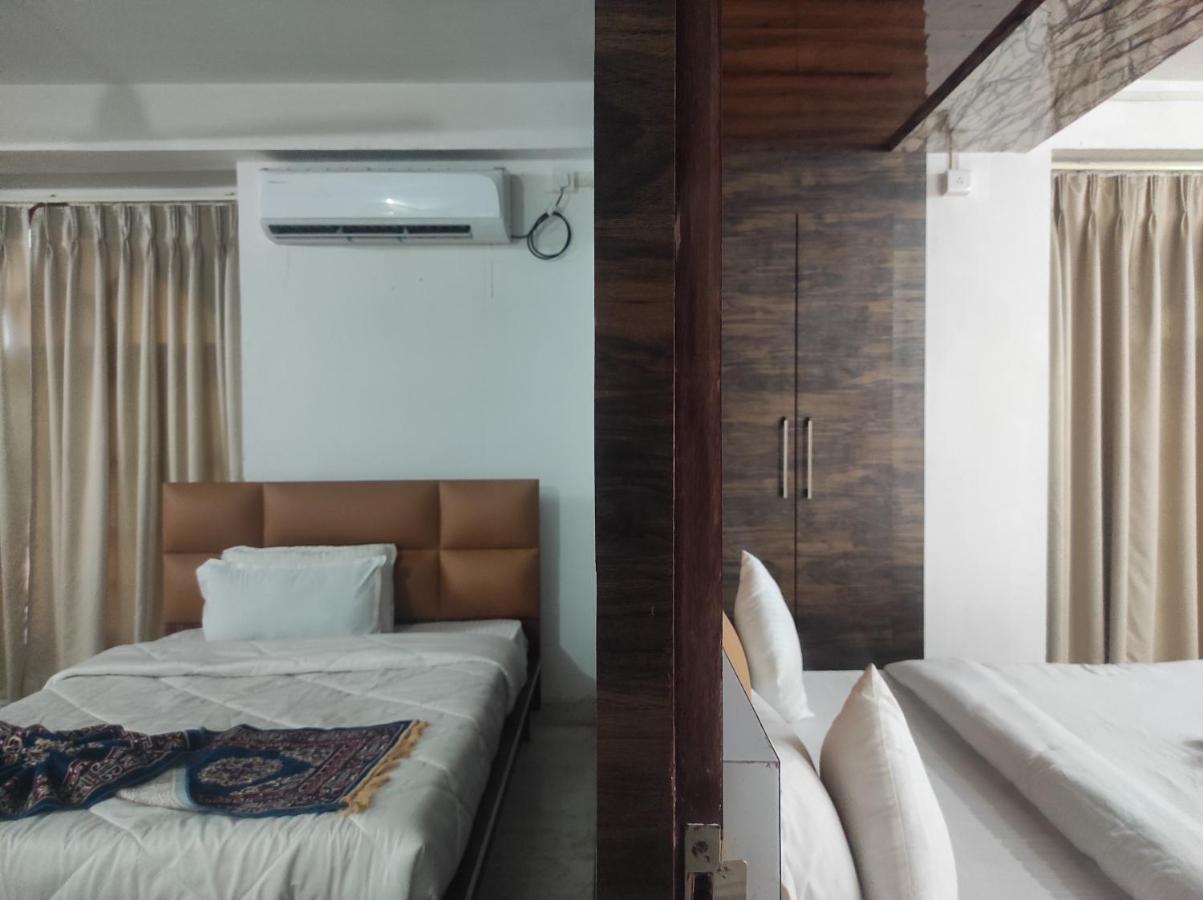Hotel Sg Hub Tower Margherita Экстерьер фото