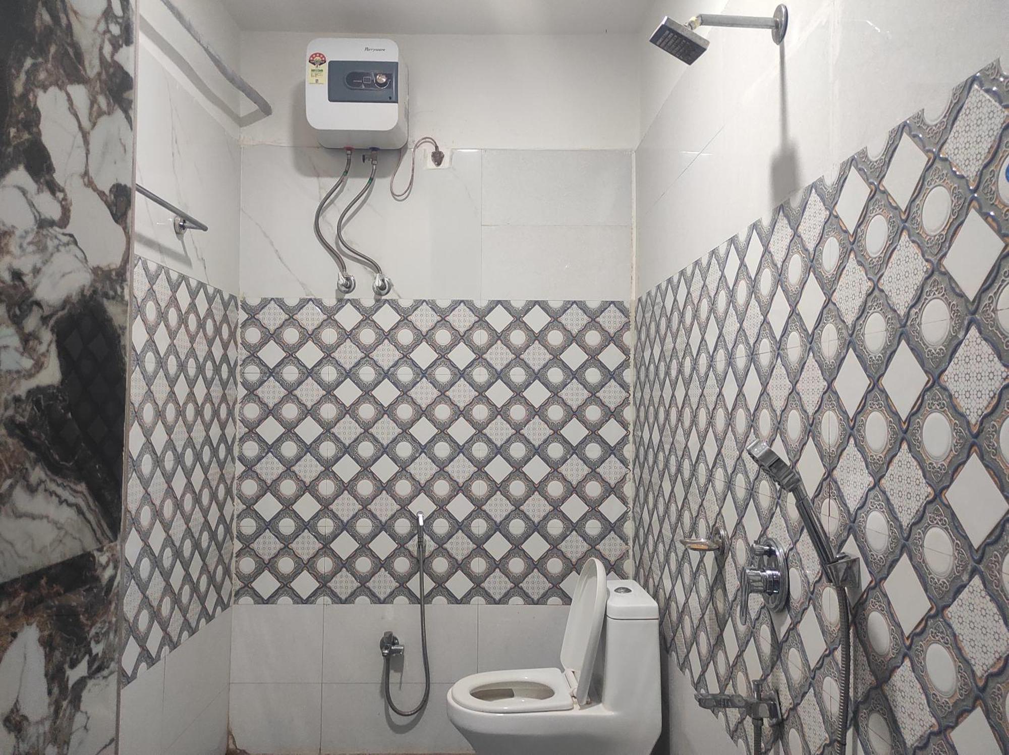 Hotel Sg Hub Tower Margherita Экстерьер фото