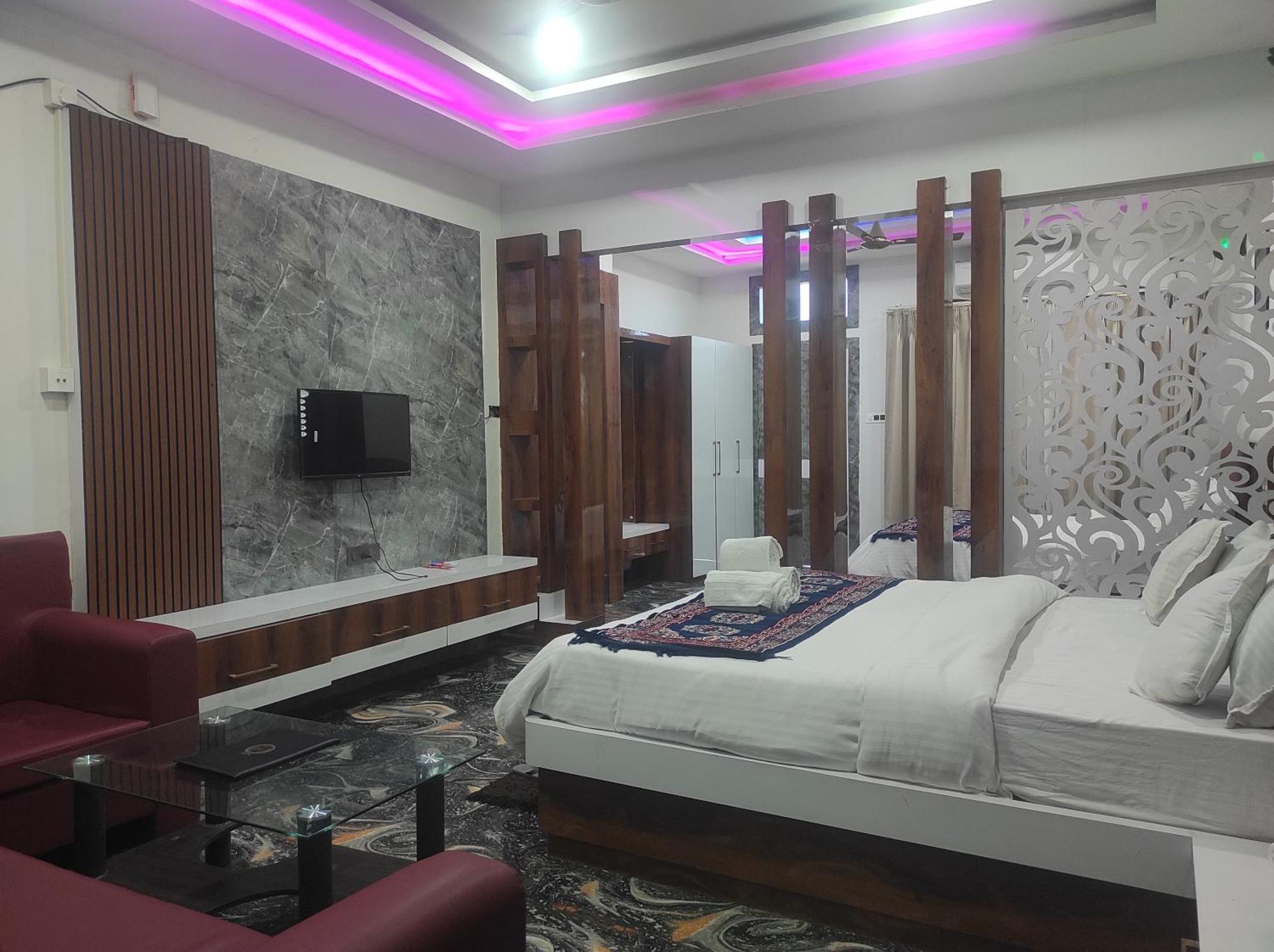 Hotel Sg Hub Tower Margherita Экстерьер фото
