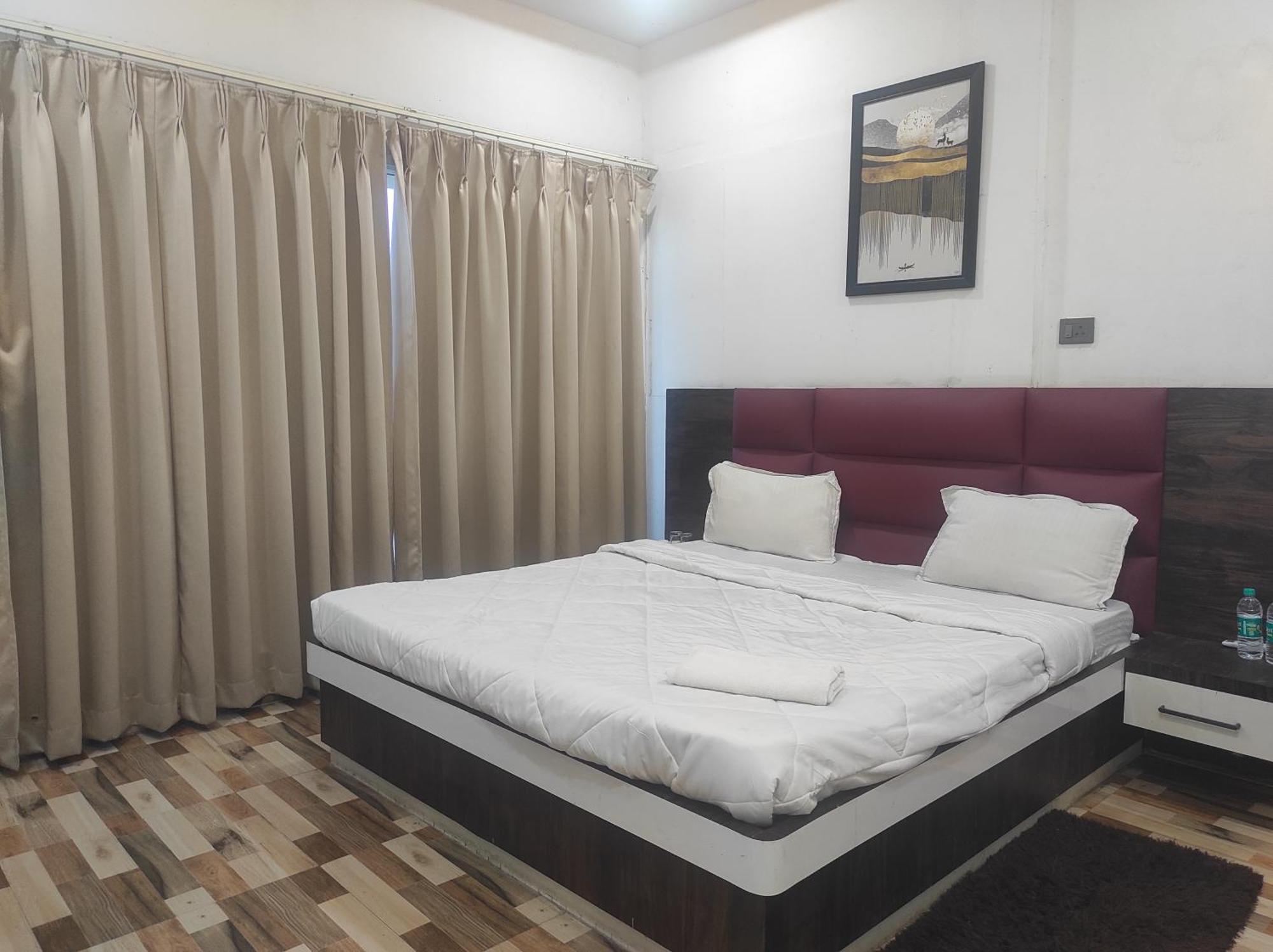 Hotel Sg Hub Tower Margherita Экстерьер фото